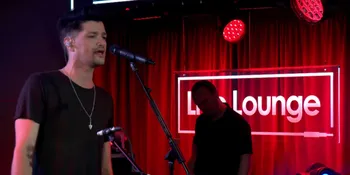 Macho &#38; Manisnya 'Chandelier' Saat Dicover Oleh The Script