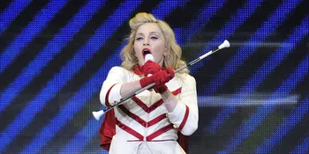 Madonna Simpan Fantasi Liar Bersama Brad Pitt