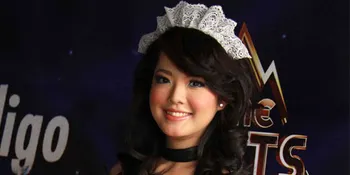 Magdalena Foto Prewed di Singapura