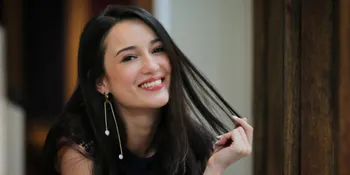 Maia Estianty Beri Bocoran Soal Lamaran Julie Estelle, Bakal Digelar di Surabaya?