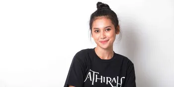 Main 'ATHIRAH', Indah Permatasari Jadi Istri Wapres JK Saat Muda