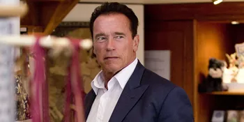 Main Snowboard, Arnold Schwarzenegger Meninggal Dunia Sabtu Pagi?