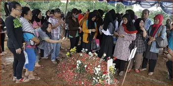 Makam Olga Dikabarkan Dipugar, Jessica Iskandar Siap Membantu