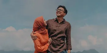 Makan Bareng Laudya Cynthia Bella, Emran Pede Pakai Topi Tur Konser Justin Bieber