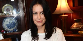 Makin Awet Muda, Sophia Latjuba Pamerkan Foto Tanpa Make-up