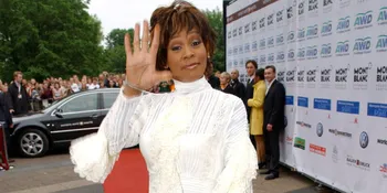 Makin 'Langsing', Putri Whitney Houston Malah Dihujat Publik