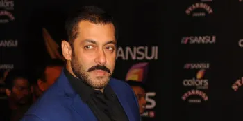 Makin Mencurigakan, Salman Khan Kini Jaga Ketat Iulia Vantur