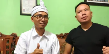 Makin Tersohor Semenjak Kedatangan Vicky Prasetyo, Terapi Vitalitas Cucu Mak Erot Jadi Langganan Para Artis