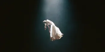 Makna dan Arti Lagu 'SUPERNATURAL' dari Ariana Grande, Perasaan Cinta yang Terasa Magis