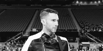 Makna Lagu Payphone - Maroon 5, Sulit Melupakan Masa Lalu