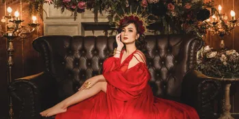 Maknai Hari Toleransi Dunia, Lady Vien Gandeng Rio Motret Hadirkan Fotografi Bertajuk 'Roses Of Peace'