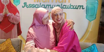 Mamah Dedeh Berdakwah dengan Kemasan Sketsa Bareng Nycta Gina