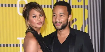Manis! John Legend Beri Kejutan Untuk Ultah Chrissy Teigen