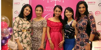 Mantan Model Majalah Pria Dewasa Buka Rumah Kecantikan