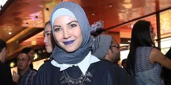 Mantap Berhijab, Ratna Galih Tak Galau Urusan Pekerjaan dan Karir