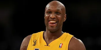 Marah, Suami Khloe Kardashian Rusak Kamera Paparazzi