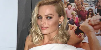 Margot Robbie Gantikan Amanda Seyfried di 'Z FOR ZACHARIAH'