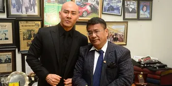 Mario Teguh Harusnya Buktikan Dahulu Soal Pelemparan Setrika?