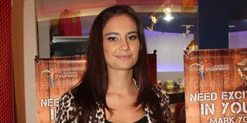 Marissa Nasution Juga Bisnis Online