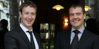 Mark Zuckerberg Tak Pernah Ganti Baju?