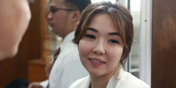 Mata Sembab, Gisella Anastasia Nangis Pasca Hadiri Sidang Kedua