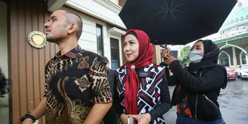 Mata Vania Dilempar Serpihan Rubber di Lingkungan Sekolah, Venna Melinda Ajari Anaknya Berani Speak Up