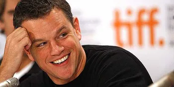 Matt Damon Minta Saran Tentang Ciuman Sesama Jenis