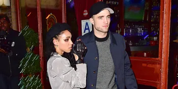 Mau Tahu Berapa Harga Cincin Tunangan FKA Twigs?