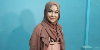Mau Wisuda, Anisa Rahma Sedih Karena Sang Ayah Sudah Tiada