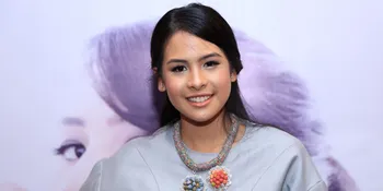 Maudy Ayunda Selfie Bareng PM Inggris Saat Blusukan di Pasar