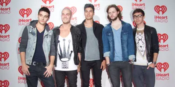 Max George The Wanted Putus Dengan Nina Agdal!