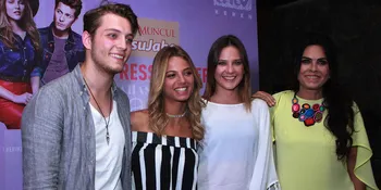 Meet and Greet Dengan Penggemar, Pemain Cansu dan Hazal Kagum