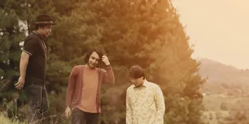Melepas Senja, Sebuah Bukti Pendewasaan Diri Sidepony Dalam Musik