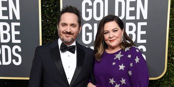 Melissa McCarthy dan Ben Falcone Selundupkan 40 Sandwich ke Golden Globes