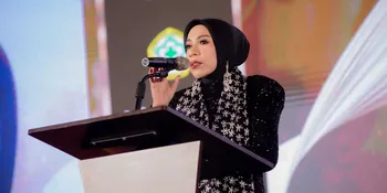 Melly Goeslaw Dipercaya Jadi Ketua Yabani, Bawakan Sejumlah Lagu di Momen Pelantikan