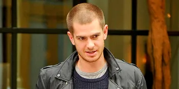 Mencoba Karakter Baru, Andrew Garfield Jadi Transgender!