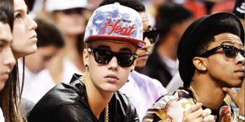 Mendarat di Bangkok, Justin Bieber 'Rindukan' Mike Tyson!