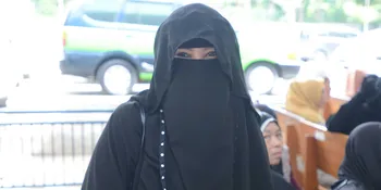 Mengaku Kena Sihir, Indadari Istri Caisar Jalani Ruqyah