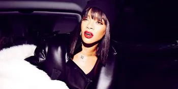 Mengejutkan! Rihanna Diduga Hamil