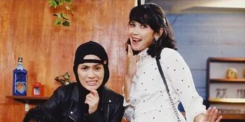 Mengisi Waktu Luang di Lokasi Syuting 'SAMUDRA CINTA' Ala Dinda Kanyadewi, Beri Makan Kucing Liar
