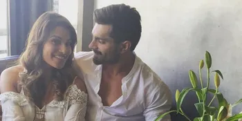 Menikah, Bipasha Basu - Karan Sepakat Tak Gelar Resepsi