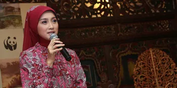 Menjadi Dosen Prioritas Desy Ratnasari Saat Ini