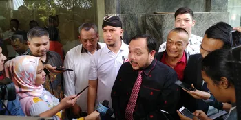 Merasa Dipersekusi, Ahmad Dhani Akan Laporkan EF ke Bareskrim