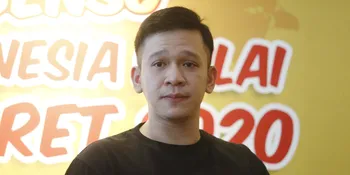 Meski Omzet Bisnis Merosot Drastis, Jordi Onsu Tetap Turun ke Jalan Bagikan Makanan Gratis