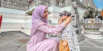 Meski Sering Tuai Cibiran, Ria Ricis Tetap Ajarkan Mandiri Sejak Dini Pada Moana