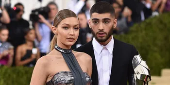 Mesra Romantis, Gigi Hadid Bersandar Manja di Pundak Zayn Malik