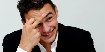 Mesranya James Franco Dengan Pacar Baru