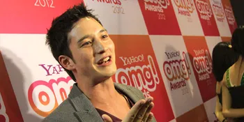 Mike Lewis: Saya Nggak Ada Hubungan Apapun Dengan Alona