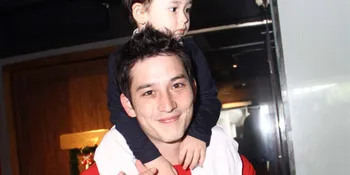 Mike Lewis Targetkan Dapat Pasangan di 2013