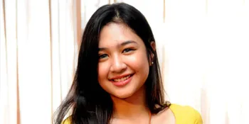 Mikha Tambayong: Narsis Itu Perlu